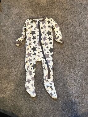 Kickee Pants White Footed One-Piece with Gray Star Print